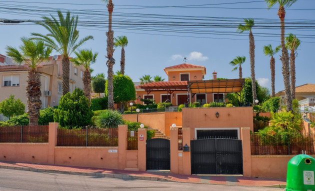 Revente - Villa - Torrevieja - Los Balcones - Los Altos del Edén