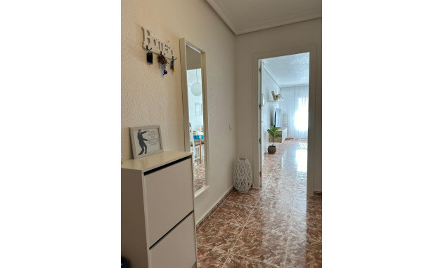 Herverkoop - Apartment - Torrevieja - Playa del cura