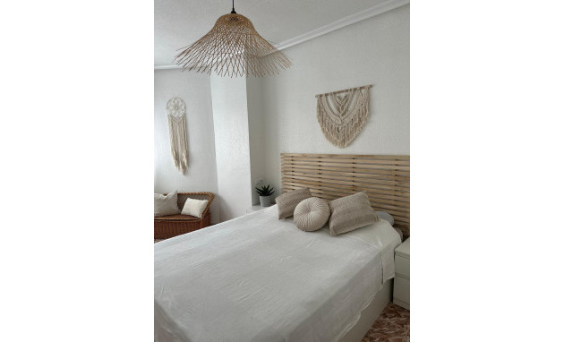 Herverkoop - Apartment - Torrevieja - Playa del cura