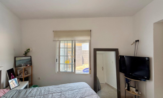 Herverkoop - Villa - Torrevieja - Playa del cura