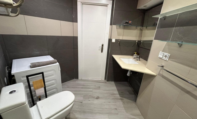 Herverkoop - Villa - Torrevieja - Playa del cura