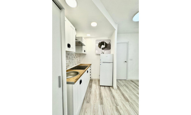 Herverkoop - Apartment - Orihuela - Zona Centro