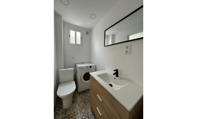 Herverkoop - Apartment - Orihuela - Zona Centro