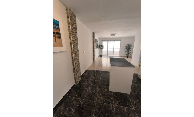 Herverkoop - Apartment - Torrevieja - Playa del cura