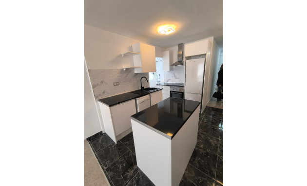 Herverkoop - Apartment - Torrevieja - Playa del cura