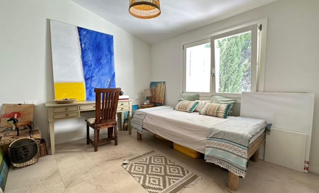 Herverkoop - Vila - CALVIÁ - COSTA DE LA CALMA