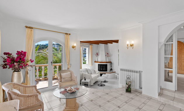 Herverkoop - Vila - Port d'Andratx - Andratx