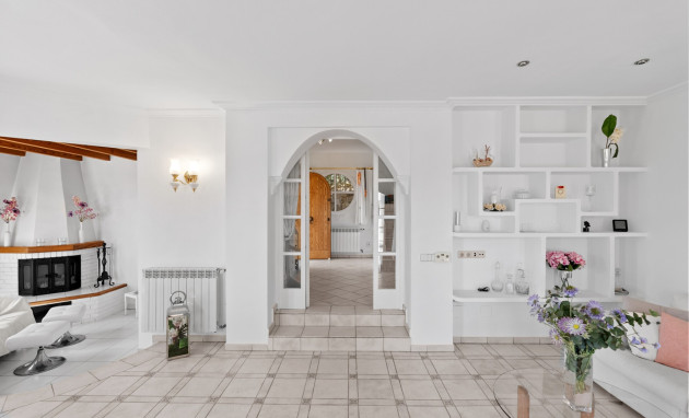 Herverkoop - Vila - Port d'Andratx - Andratx