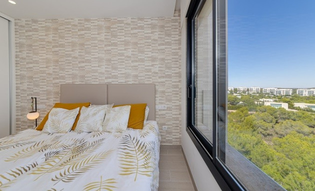 Resale - Apartment - Las Colinas Golf Resort