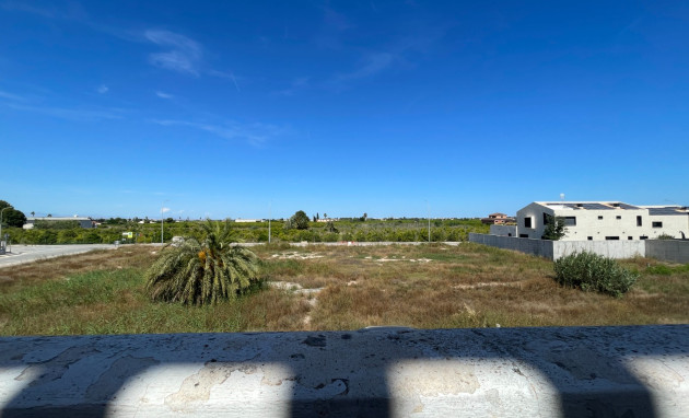 Herverkoop - Apartment - Rafal - Rafal - Town