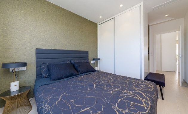 Resale - Apartment - Las Colinas Golf Resort