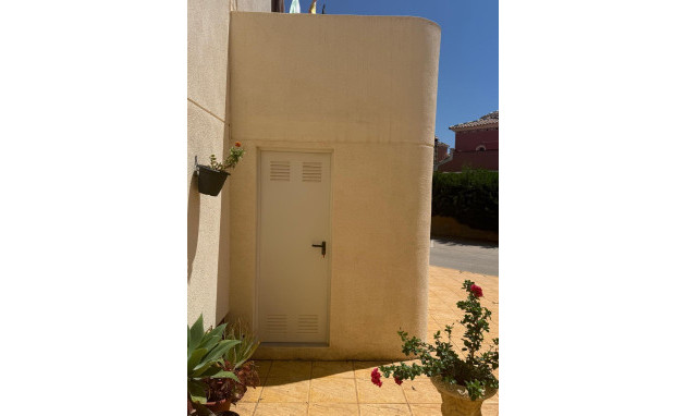 Herverkoop - Bungalow - Gelijkvloers - Orihuela Costa - Playa Flamenca