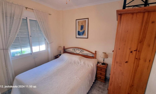 Herverkoop - Bungalow - Gelijkvloers - Torrevieja - La Mata