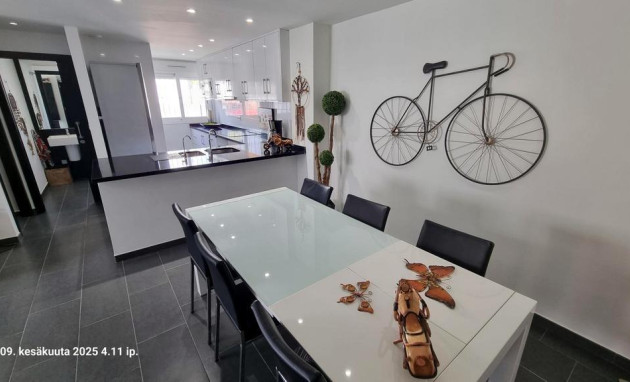 Herverkoop - Bungalow - Torrevieja - Aguas Nuevas