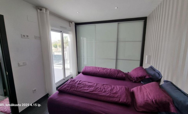 Herverkoop - Bungalow - Torrevieja - Aguas Nuevas