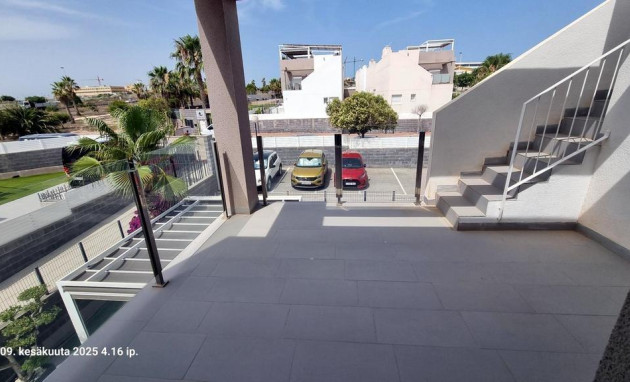 Herverkoop - Bungalow - Torrevieja - Aguas Nuevas