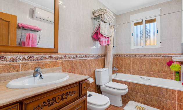 Revente - Villa - Jacarilla