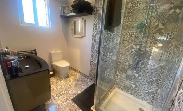 Herverkoop - Country Property - Albatera - Pueblo 11