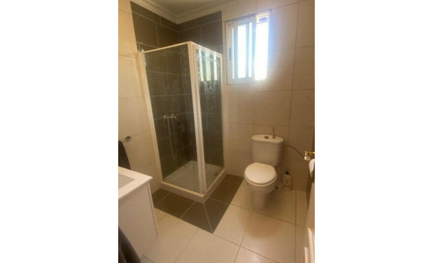 Herverkoop - Country Property - Albatera - Pueblo 11