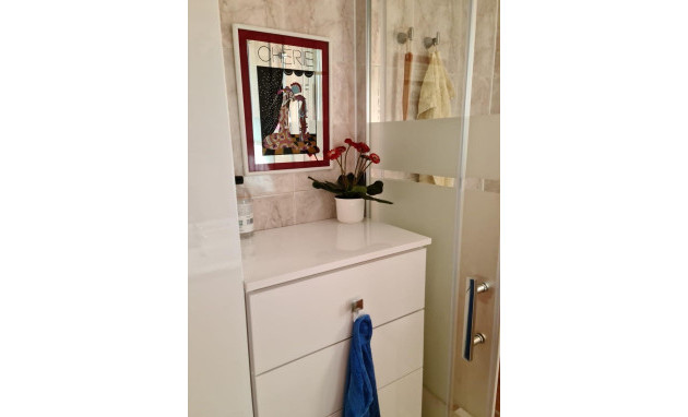 Herverkoop - Bungalow - Gelijkvloers - Torrevieja - La Siesta - El Salado - Torreta