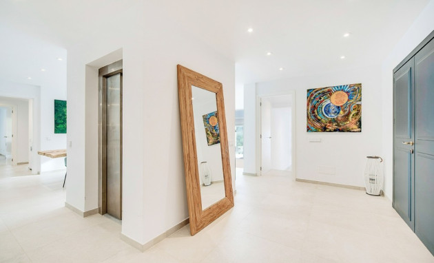 Herverkoop - Vila - Palma - SON VIDA