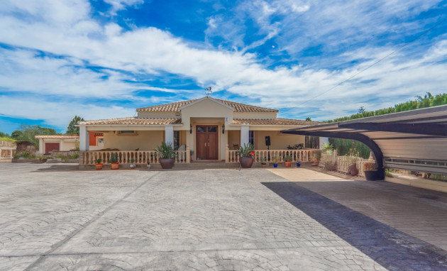 Reventa - Finca / Country Property - Heredades