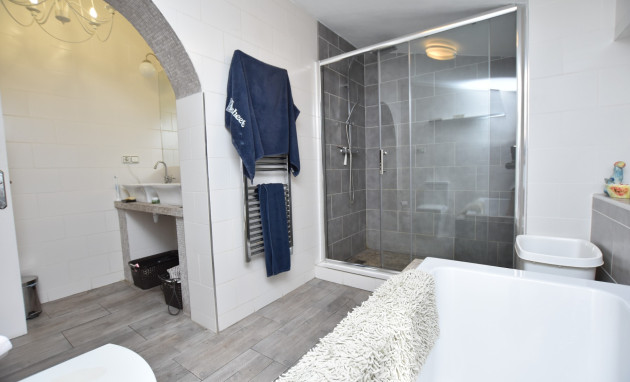 Reventa - Finca / Country Property - Heredades