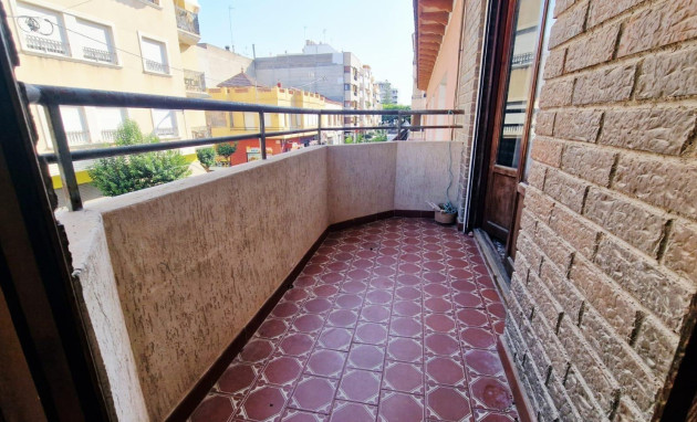 Herverkoop - Apartment - Almoradi - Centro urbano 2