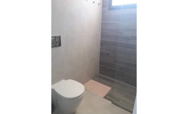 Revente - Bungalow - Rez-de-chaussée - Guardamar del Segura - EL RASO