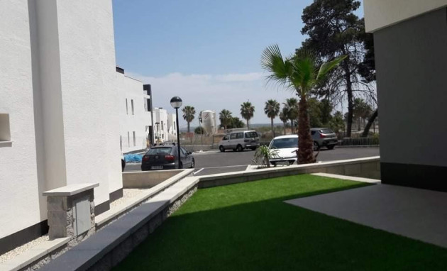 Revente - Bungalow - Rez-de-chaussée - Guardamar del Segura - EL RASO