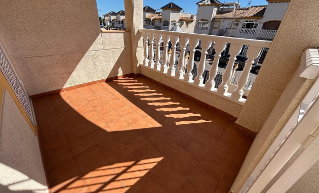 Herverkoop - Bungalow - Gelijkvloers - Torrevieja - Parque las naciones