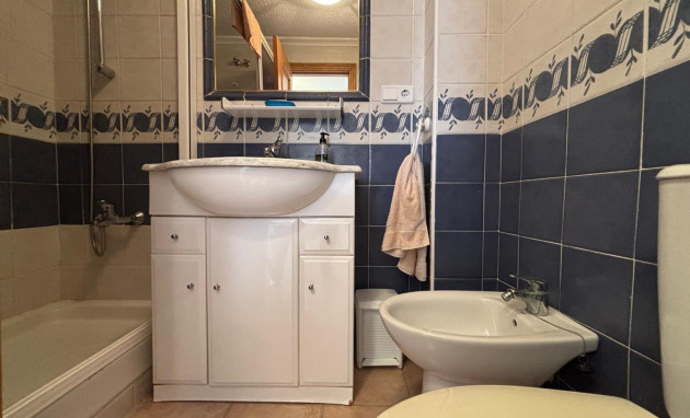 Herverkoop - Bungalow - Gelijkvloers - Torrevieja - Parque las naciones