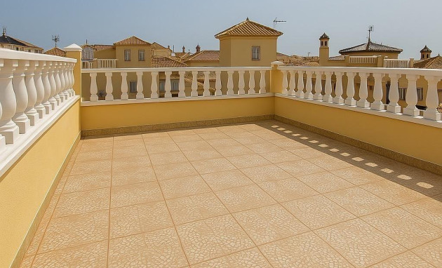 Herverkoop - Terraced house - Orihuela Costa - La Zenia
