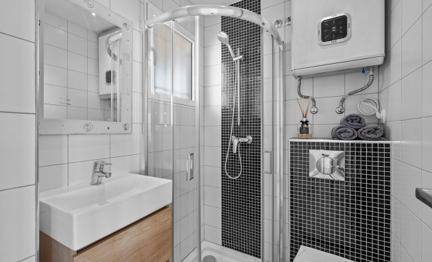 Resale - Apartment - Punta Prima