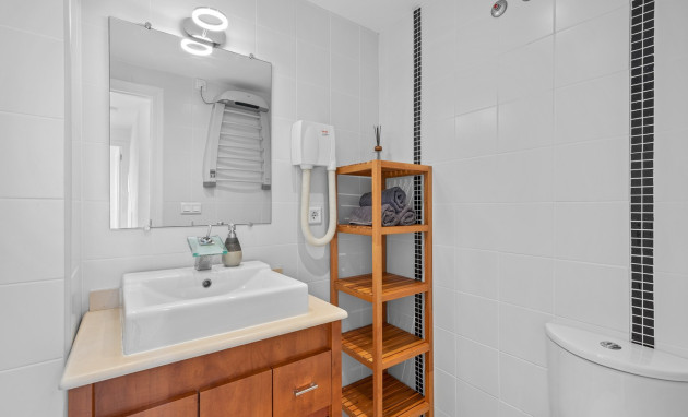 Resale - Apartment - Punta Prima