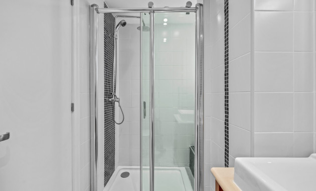 Resale - Apartment - Punta Prima