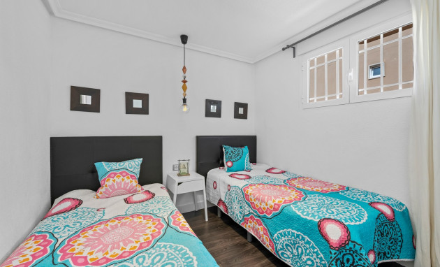 Resale - Apartment - Punta Prima