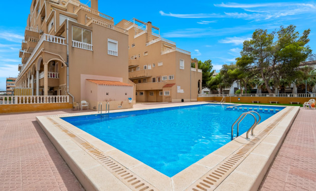 Resale - Apartment - Punta Prima