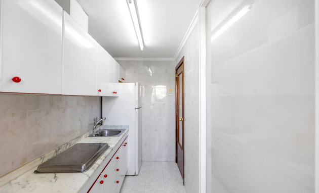 Herverkoop - Apartment - Torrevieja - Centro