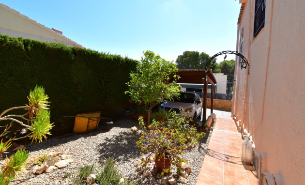 Herverkoop - Detached Villa - Orihuela Costa - Los Balcones