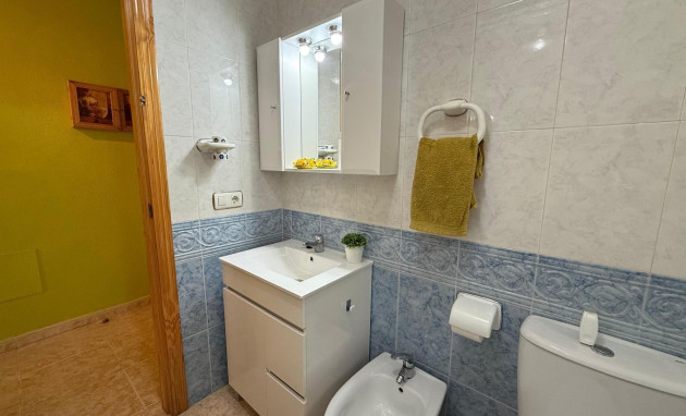 Herverkoop - Apartment - Torrevieja - El molino