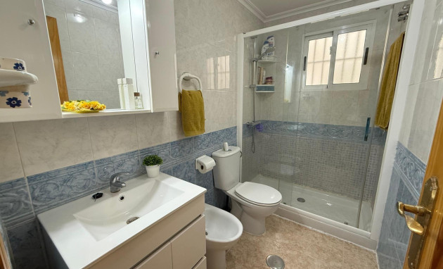 Herverkoop - Apartment - Torrevieja - El molino