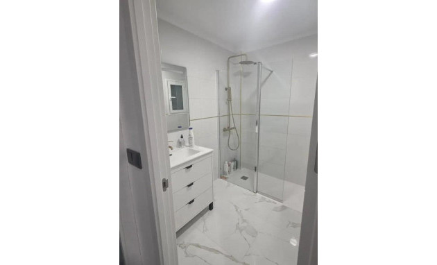 Herverkoop - Apartment - Almoradi - Centro urbano 2