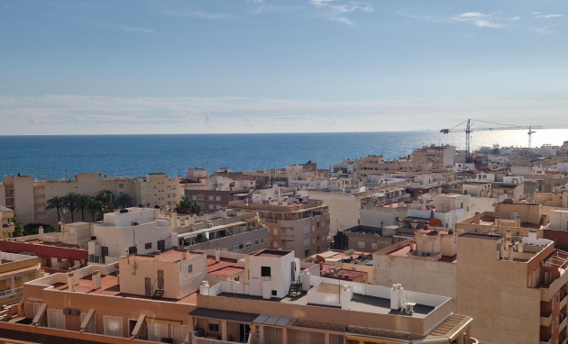 Herverkoop - Apartment - Torrevieja - Los Frutales
