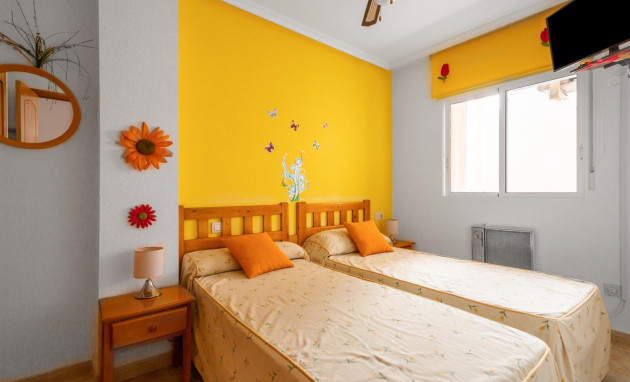 Herverkoop - Apartment - Torrevieja - Centro