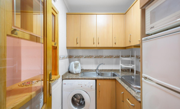 Herverkoop - Apartment - Torrevieja - Centro