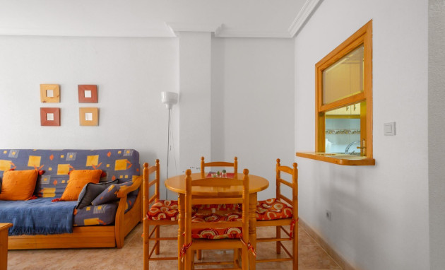 Herverkoop - Apartment - Torrevieja - Centro