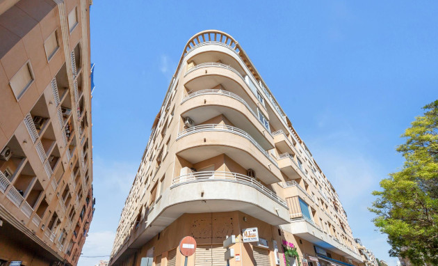 Herverkoop - Apartment - Torrevieja - Centro