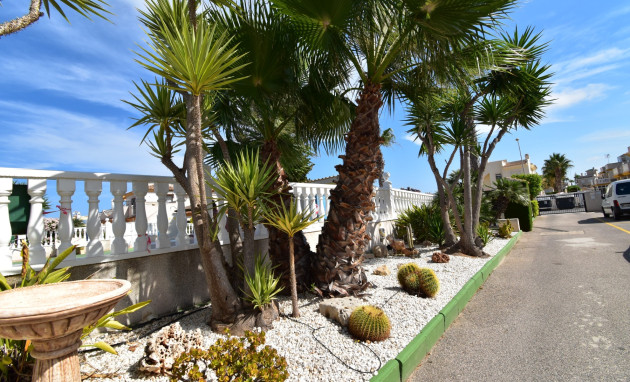 Herverkoop - Quad Villa - Orihuela Costa - Playa Flamenca
