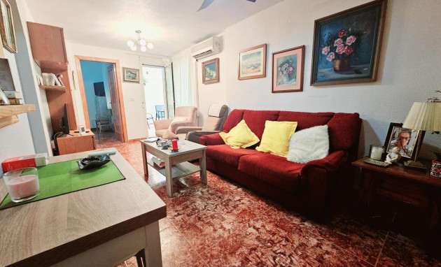 Herverkoop - Apartment - Torrevieja - Estacion de autobuses